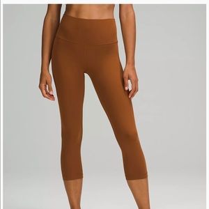 NWOT Lululemon Align cropped leggings size 6